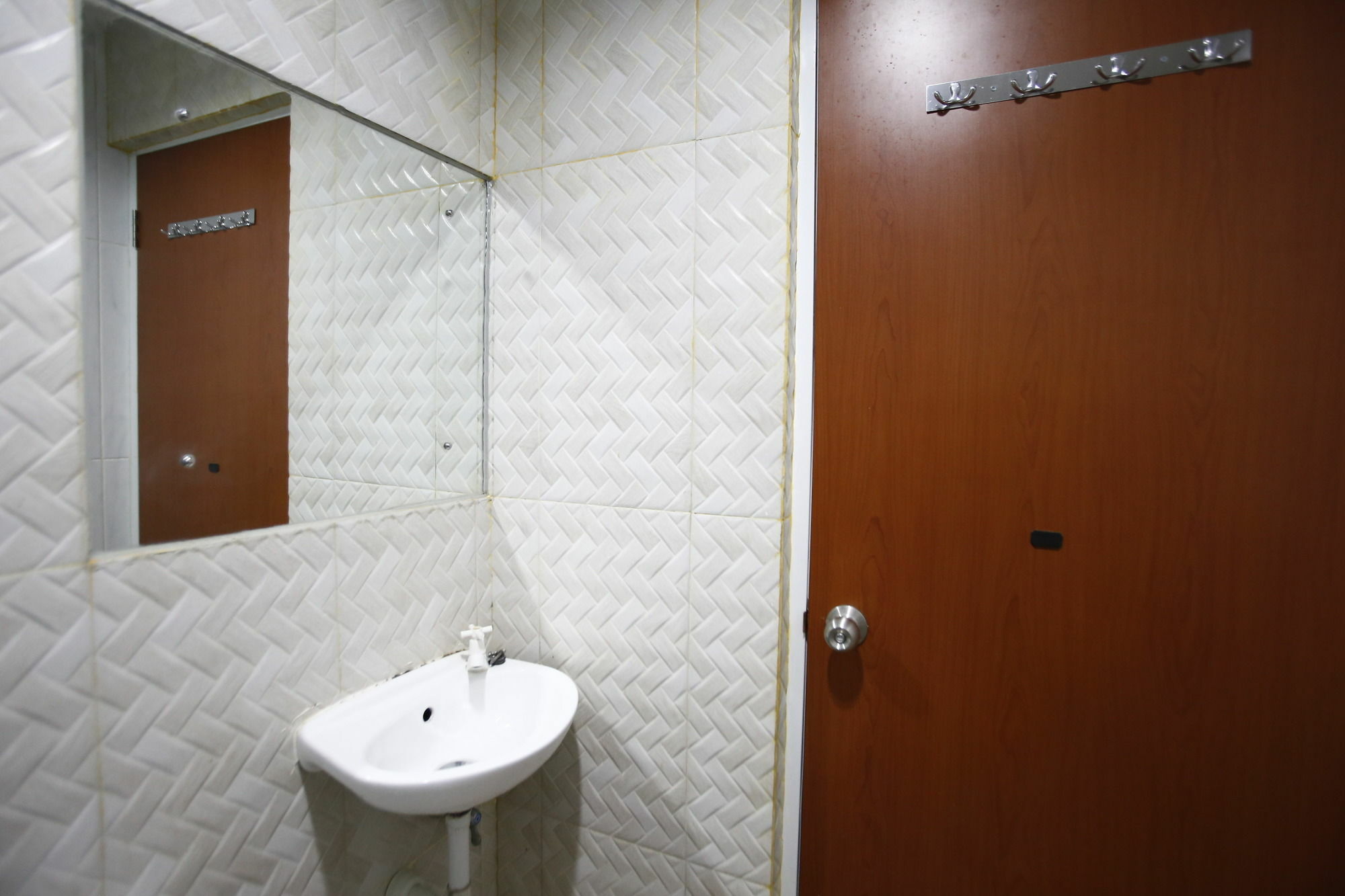 Reddoorz Near Cilandak Town Square Hotel Jakarta Exterior photo